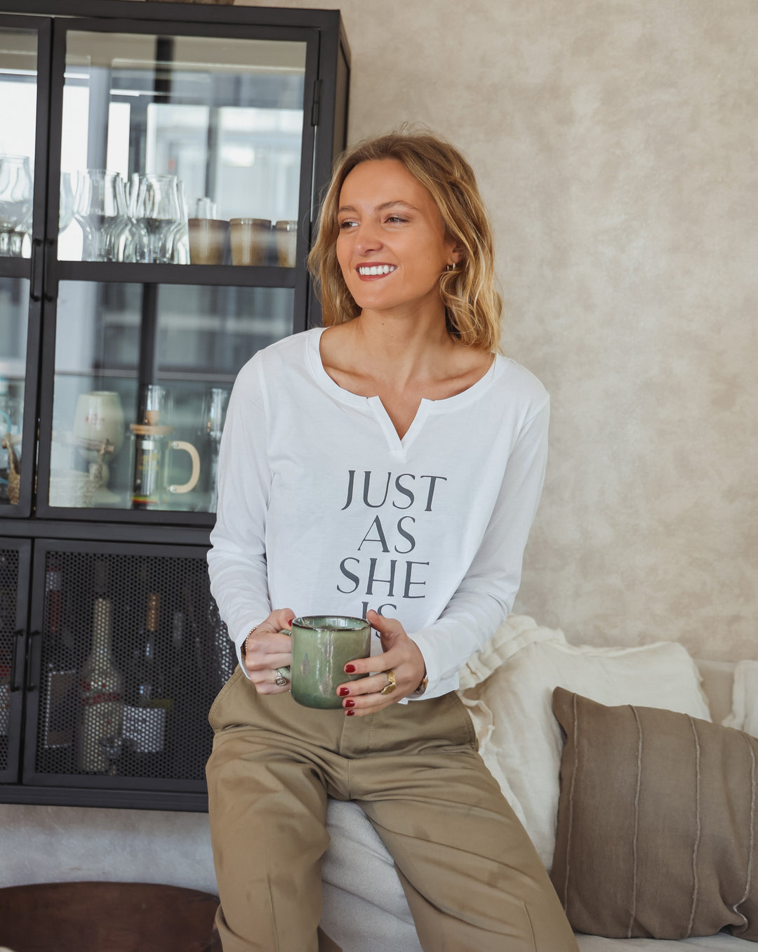 Polera Just as she is - Manga Larga - Blanca