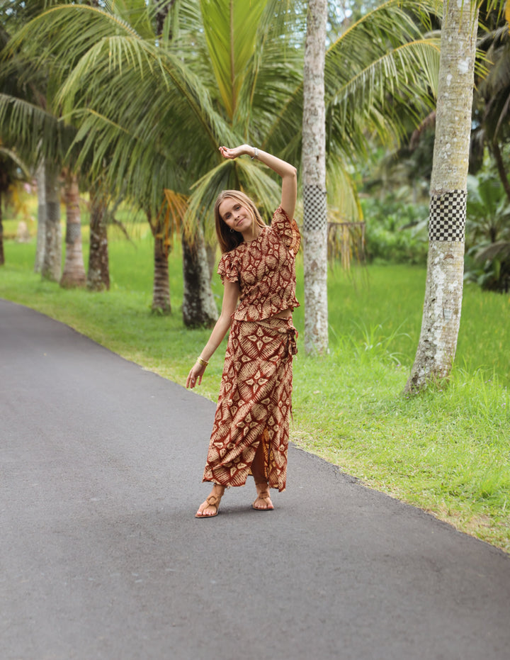 Pollera Amara - Laut Rojo