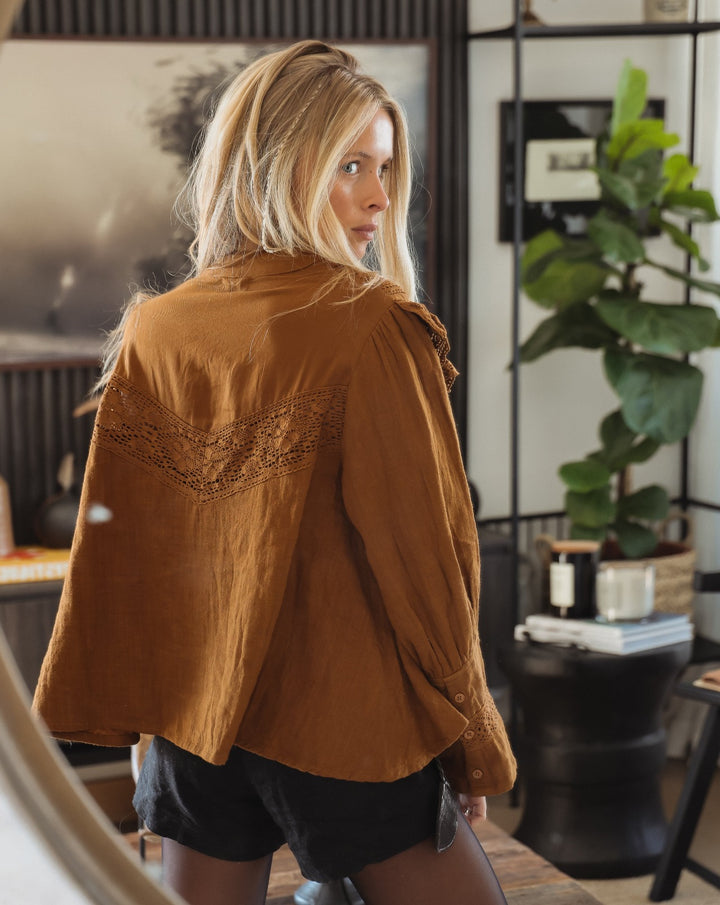 Blusa Magnolia Manga Larga - Café