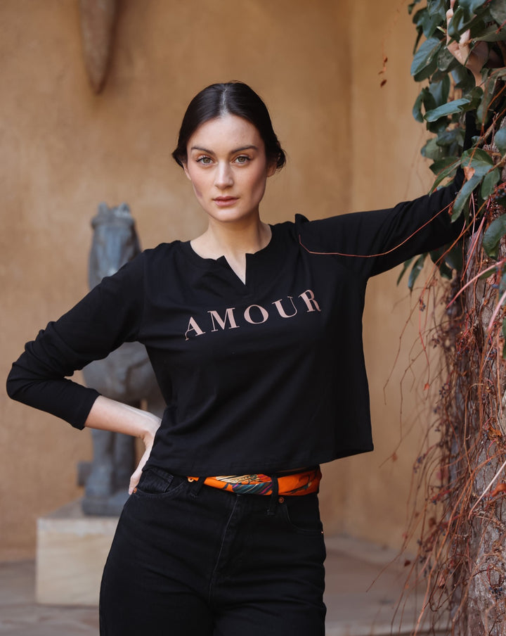 Polera Amour - Manga Larga - Negra