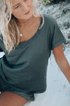 Polera Básica Cuello U  - Gris (cuello grueso)