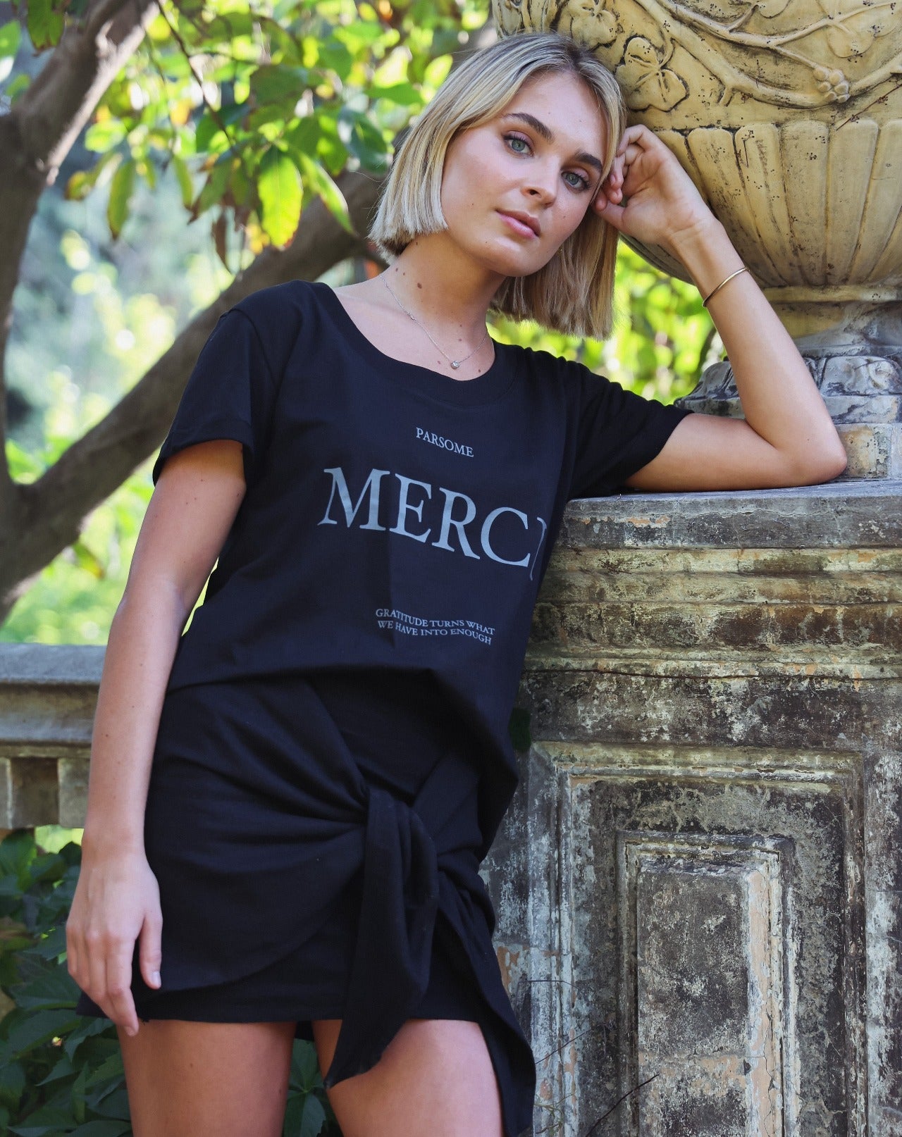 Polera Merci - Negra